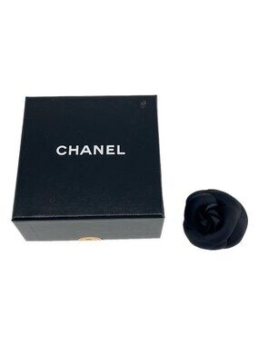 Chanel Flower Brooch Corsage Black